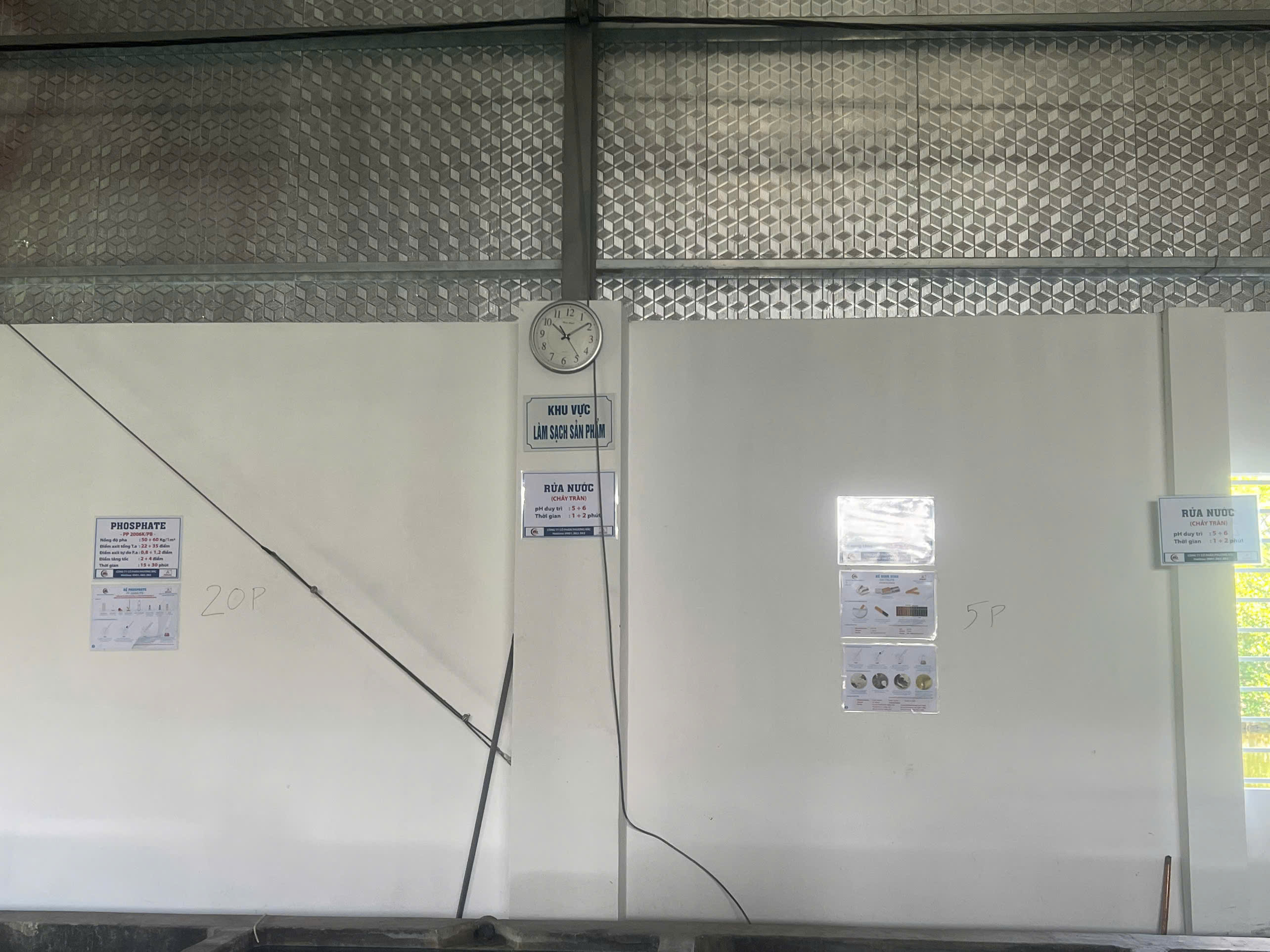 Work instruction board.jpg
